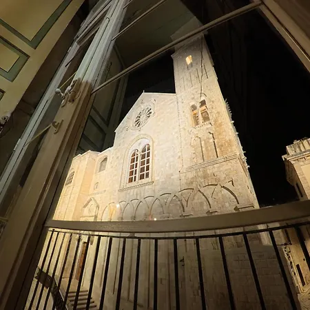 Palazzo Framarino Dei Malatesta - Noble Floor - Xiv Century Holiday home Giovinazzo